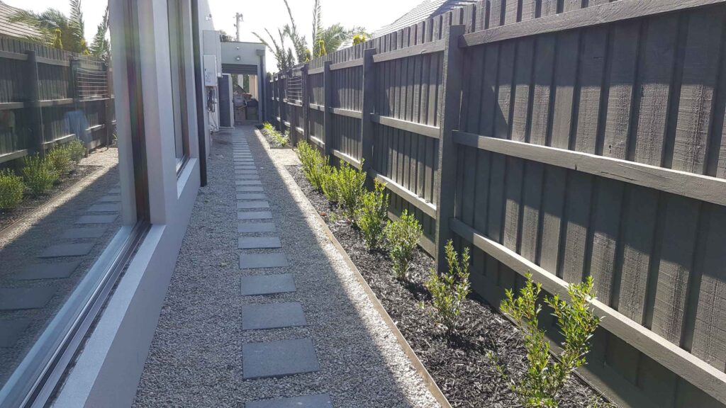 Steel garden edging or raised garden bed installed by Applied Landscaping
